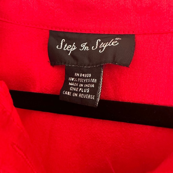 Top - Picture 3 of 4